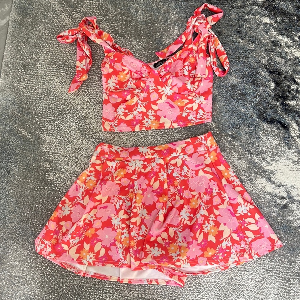 BOOHOO pink and orange set great for vacation and fits amazing 💖💖